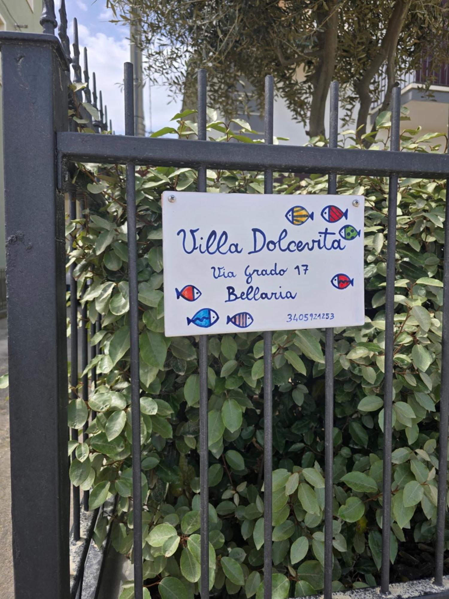 Villa Dolcevita Белариа-Игеа Марина Екстериор снимка